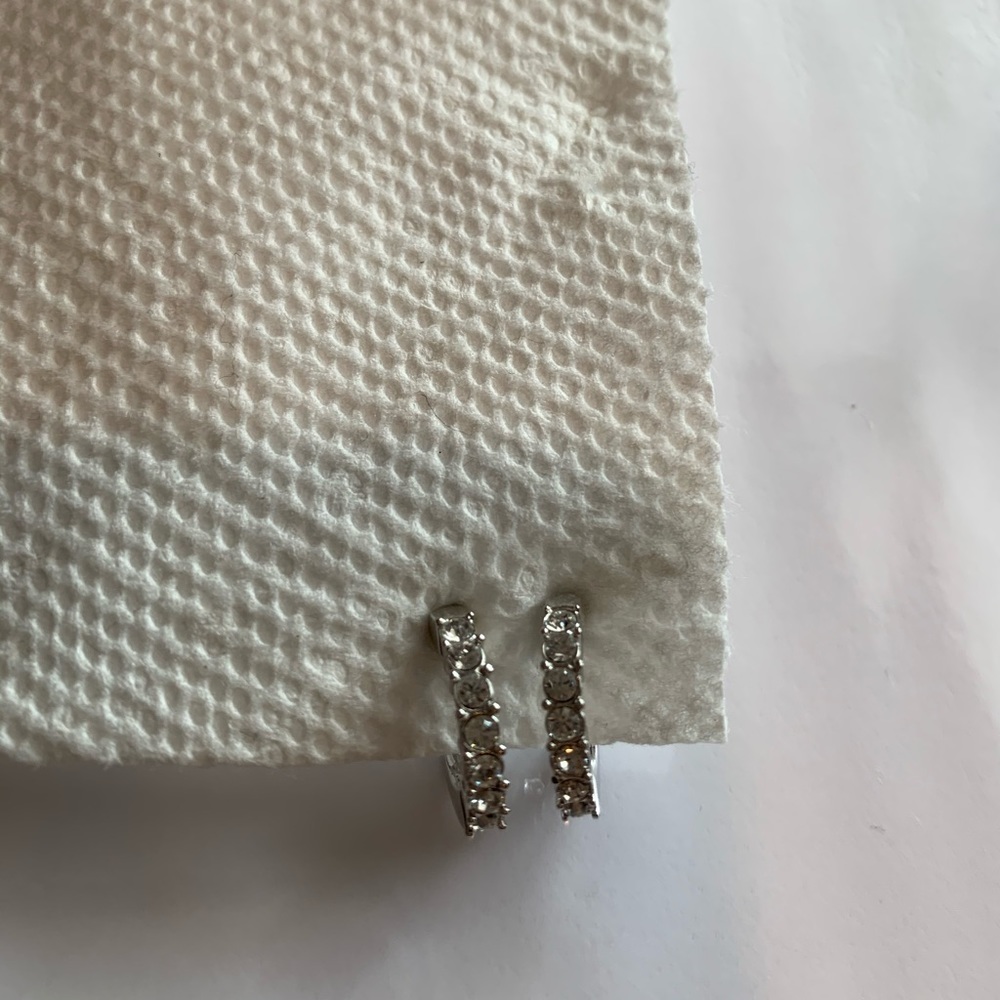 Silver hoop - Picture 4 of 8